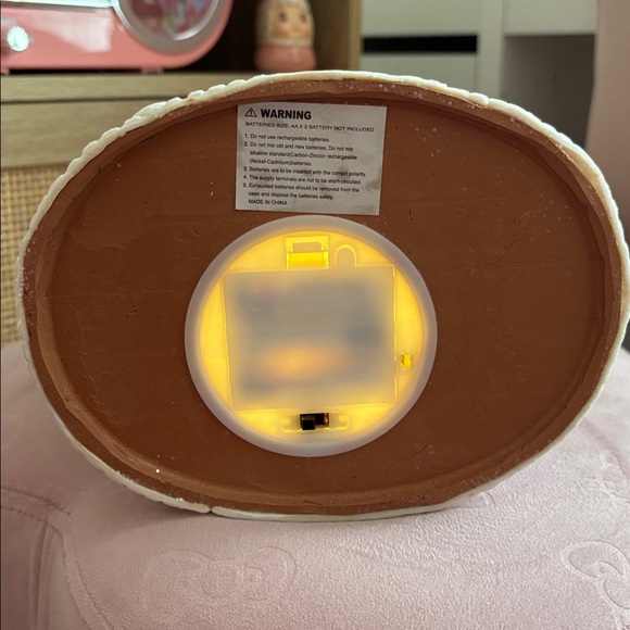 Pink gingerbread house - Picture 6 of 6